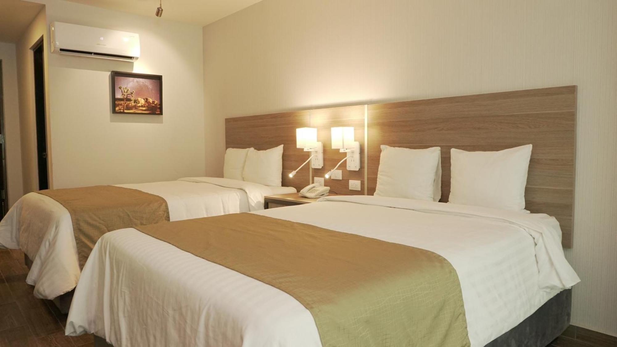 Hotel Nuvo Сальтильо Экстерьер фото